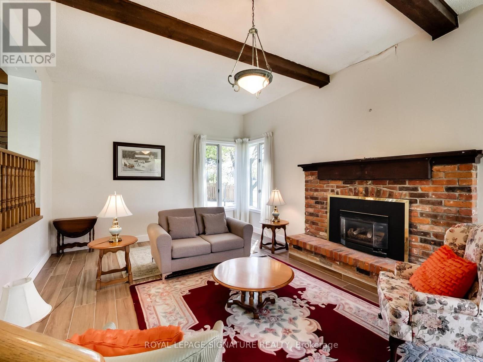 1 Kencliff Crescent, Toronto, Ontario  M1P 4E2 - Photo 4 - E12146739