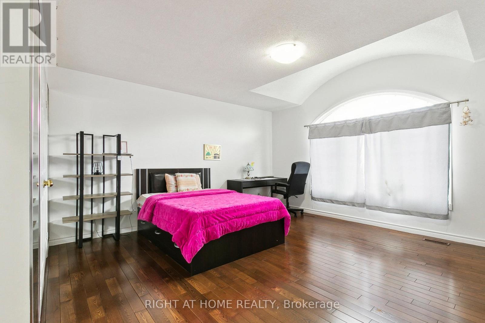57 Welsh Street, Ajax, Ontario  L1T 4A4 - Photo 34 - E12146771