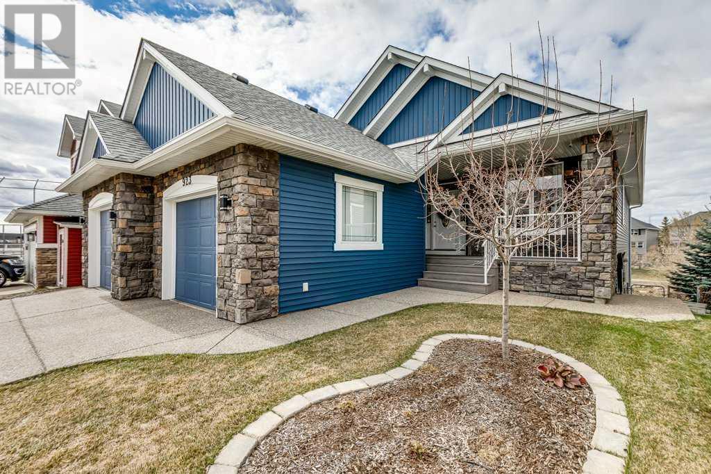 Property at 923 Bayside Drive SW image 4