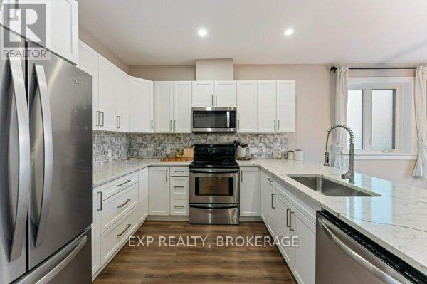 107 Hazlett Street, Loyalist, Ontario  K7N 0C1 - Photo 7 - X12146964