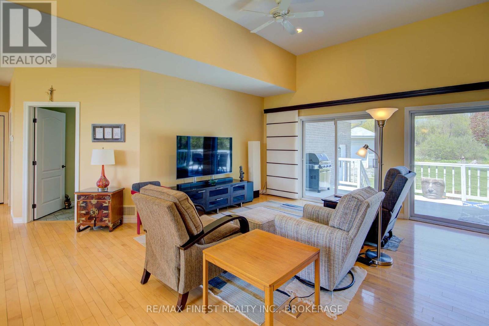 4362 Church Street, Frontenac, Ontario  K0H 2T0 - Photo 6 - X12147009