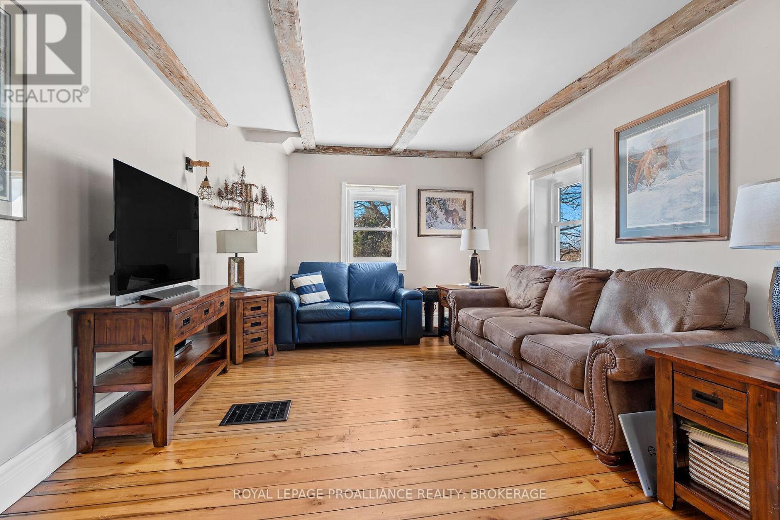 718 Jones Falls Road, Rideau Lakes, Ontario  K0G 1E0 - Photo 6 - X12147031