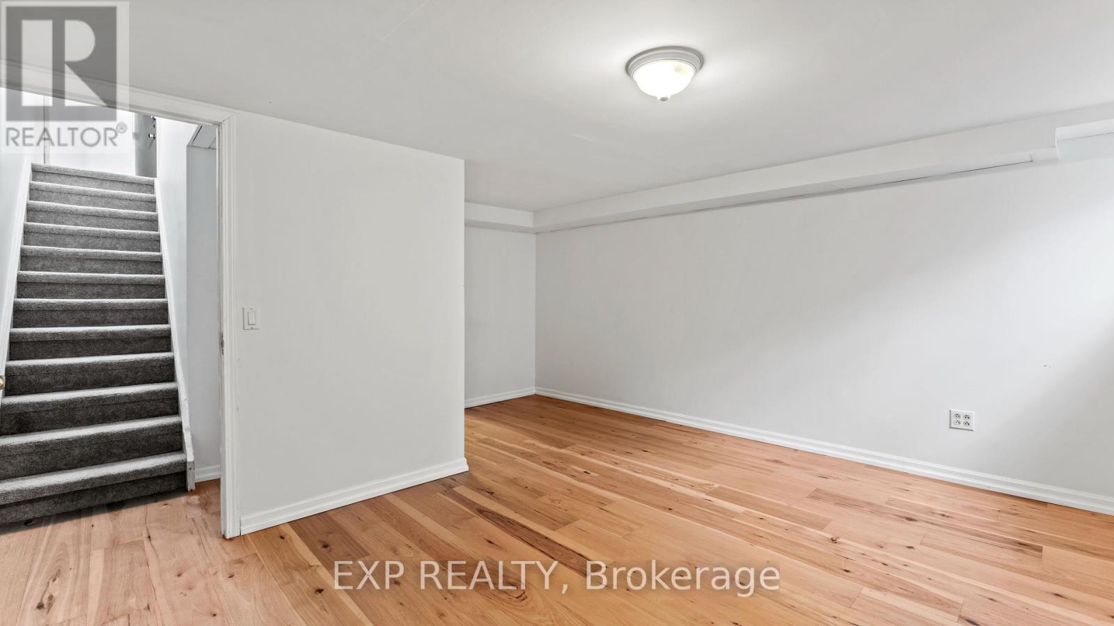 160 - 180 Mississauga Valley Boulevard, Mississauga, Ontario  L5M 3M2 - Photo 21 - W12136523