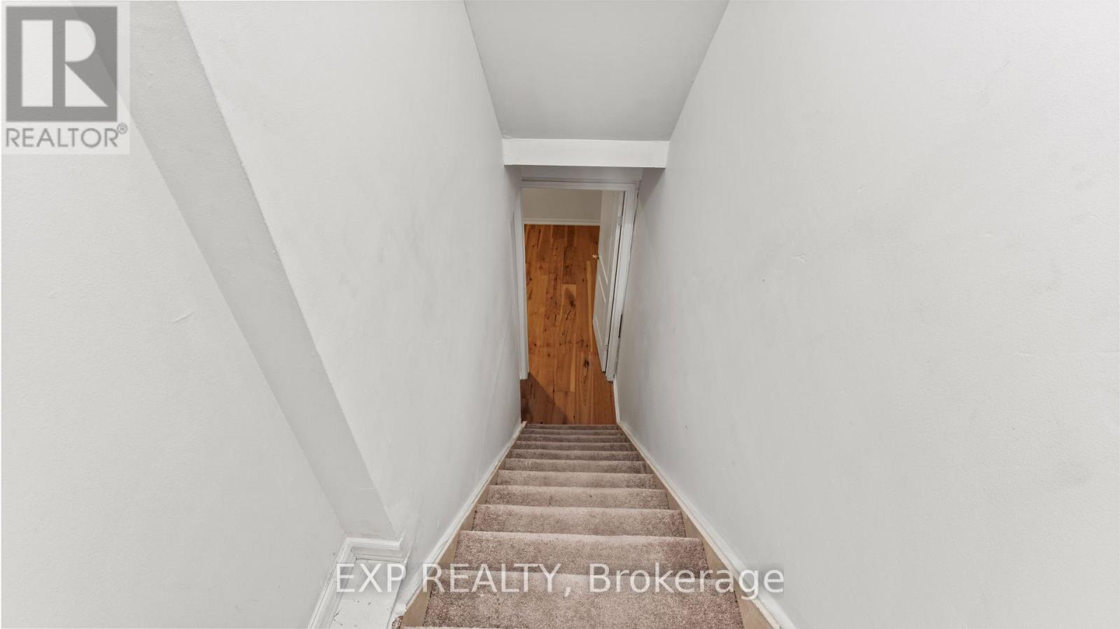 160 - 180 Mississauga Valley Boulevard, Mississauga, Ontario  L5M 3M2 - Photo 19 - W12136523