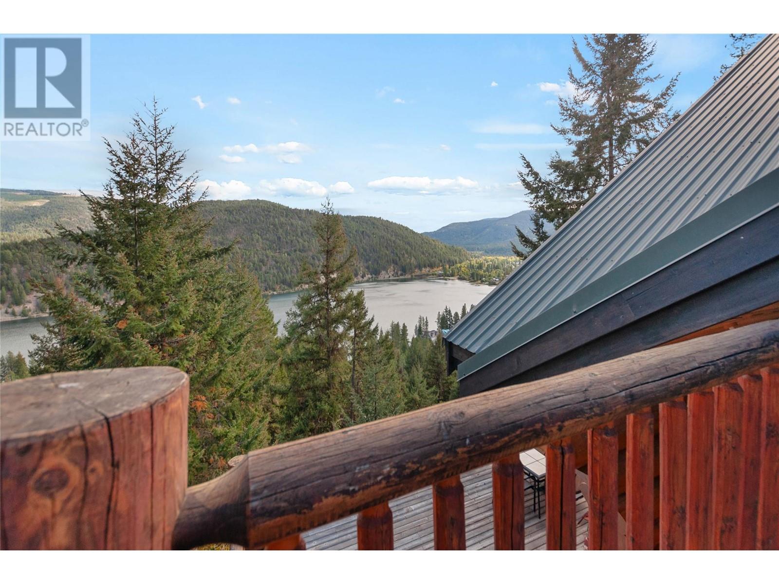 2890 Coalmont Road, Coalmont-Tulameen, British Columbia  V0X 1W0 - Photo 42 - 10337152