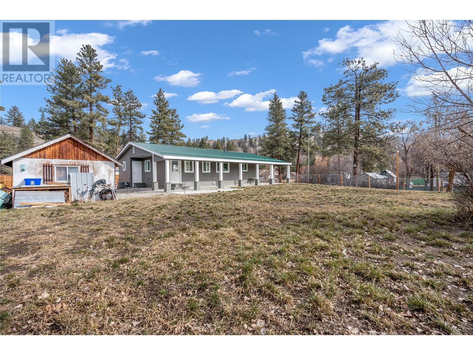 315 8th Avenue, Princeton, British Columbia  V0X 1W0 - Photo 6 - 10337762