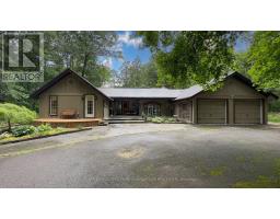255 ONTARIO STREET S, Lambton Shores, Ontario