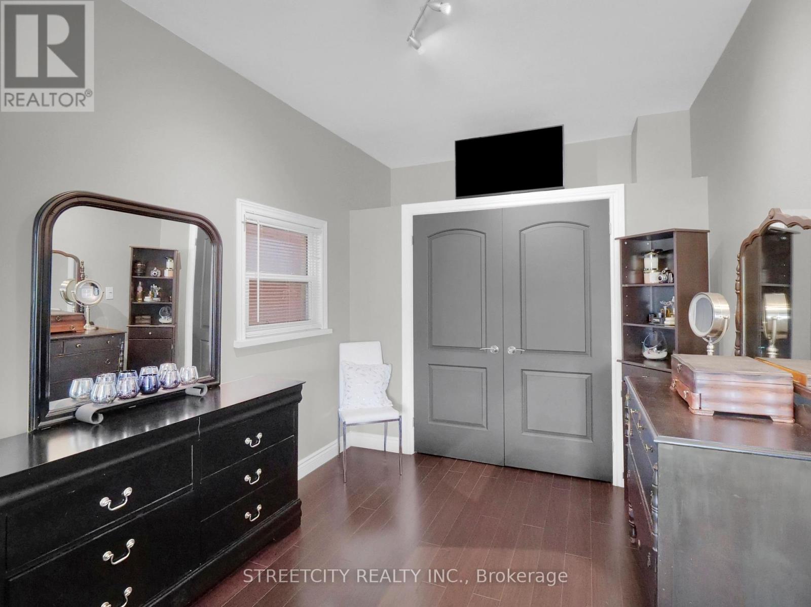 1081 Florence Street, London East (East M), Ontario  N5W 2M7 - Photo 18 - X12146943