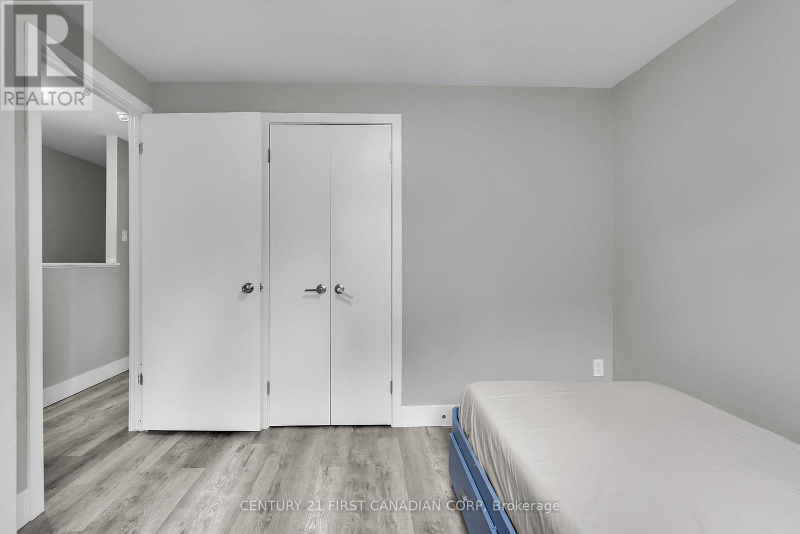 64 Inverary Road, London North (North I), Ontario  N6G 3L6 - Photo 24 - X12146953