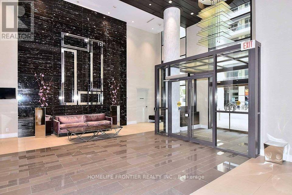 512 - 9191 Yonge Street Sw, Richmond Hill, Ontario  L4C 1E2 - Photo 2 - N12146677