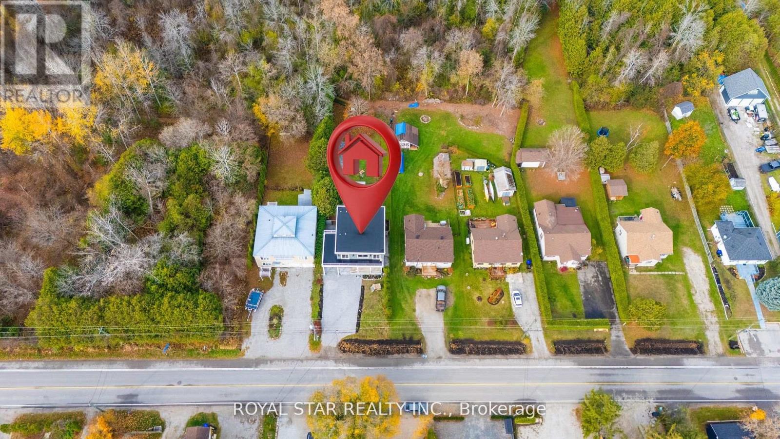 1372 Maple Road, Innisfil, Ontario  L0L 1W0 - Photo 2 - N12146719