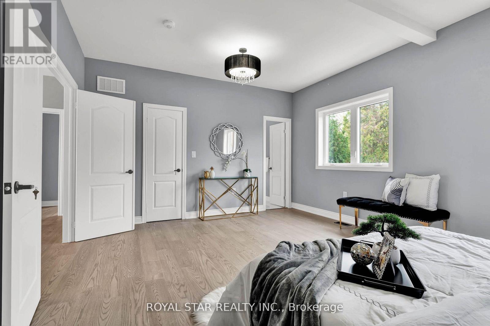 1372 Maple Road, Innisfil, Ontario  L0L 1W0 - Photo 25 - N12146719