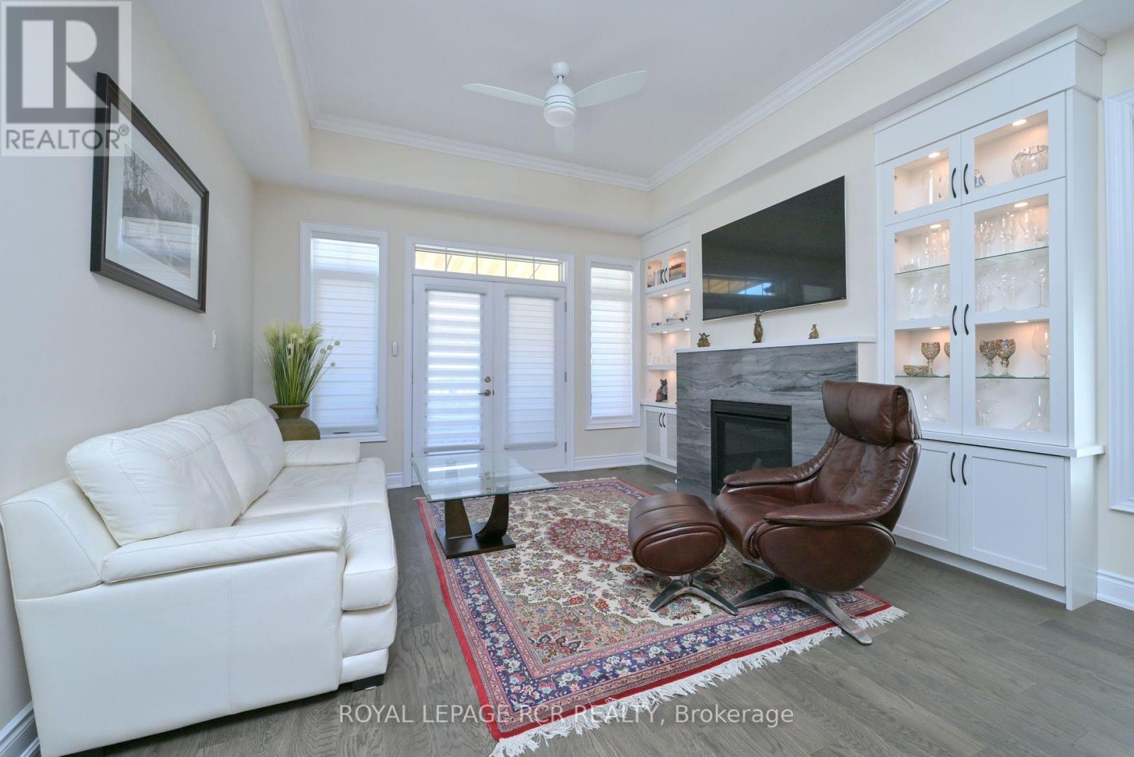 3 Assunta Garden, New Tecumseth, Ontario  L9R 0V2 - Photo 10 - N12146722