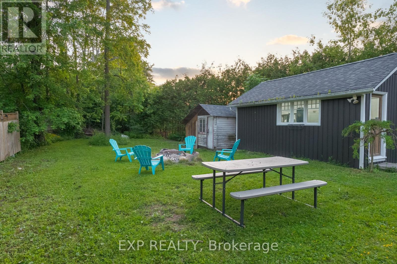27182 Civic Centre Road, Georgina, Ontario  L0E 1S0 - Photo 34 - N12146729