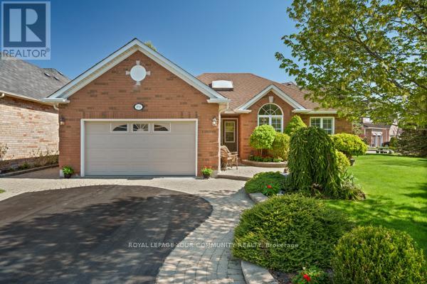 851 Shadrach Drive, Newmarket, Ontario  L3X 2H2 - Photo 1 - N12146796