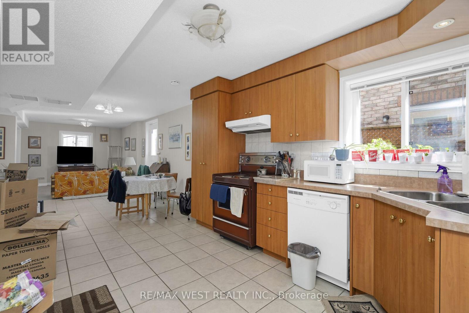362 Avro Road, Vaughan, Ontario  L6A 3R4 - Photo 22 - N12146811