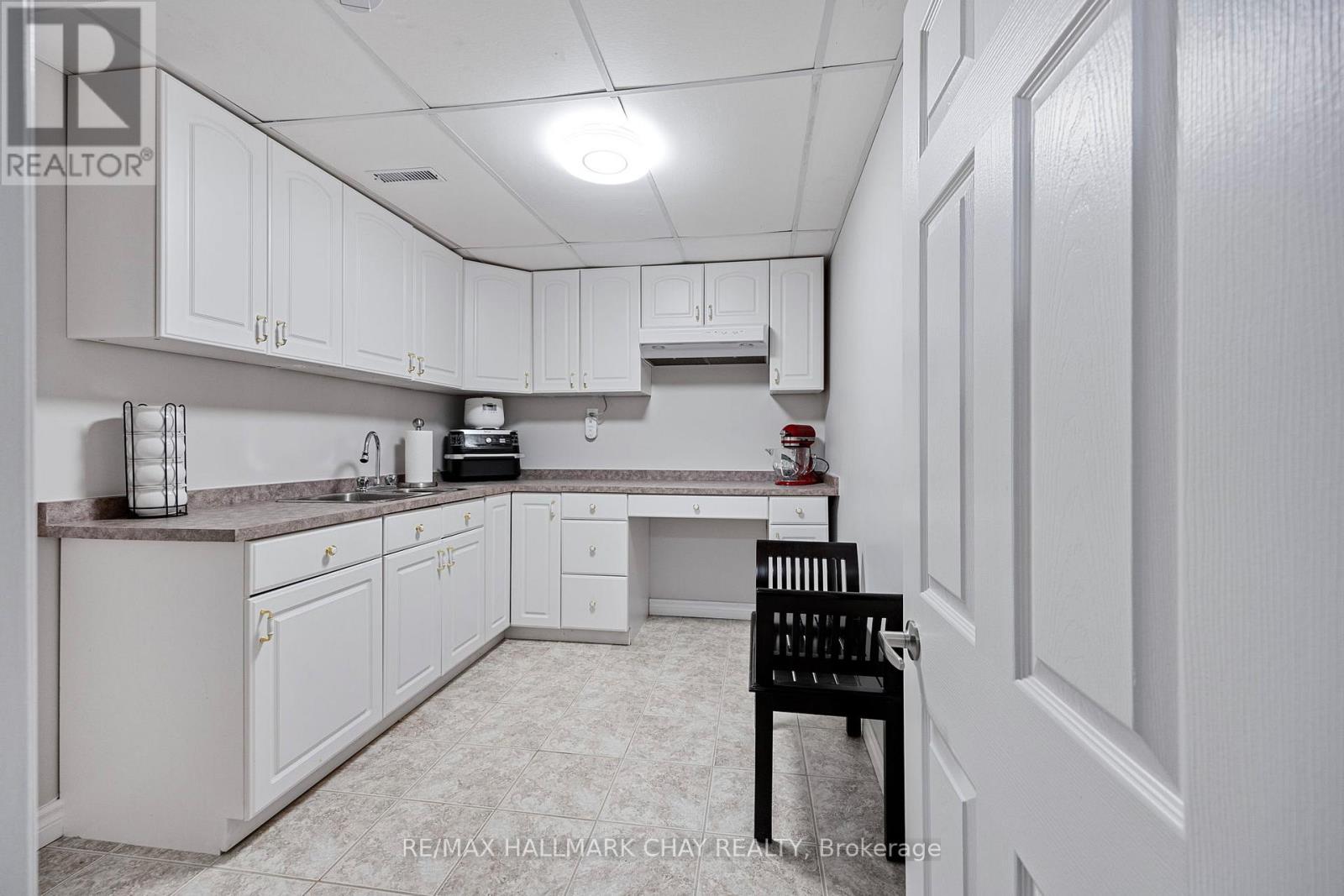 1 Fortuna Circle, New Tecumseth, Ontario  L9R 1Z3 - Photo 25 - N12146828