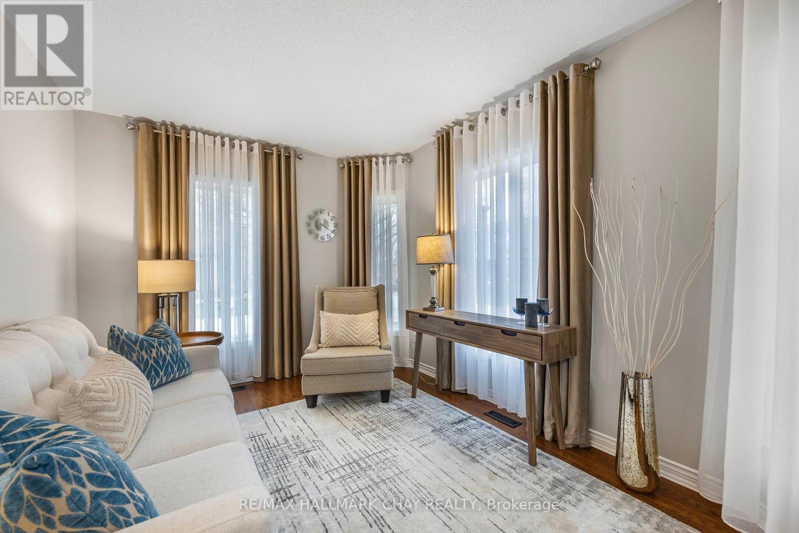 1 Fortuna Circle, New Tecumseth, Ontario  L9R 1Z3 - Photo 7 - N12146828