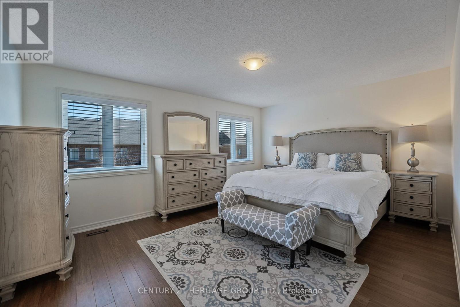95 Rogers Trail, Bradford West Gwillimbury, Ontario  L3Z 2A5 - Photo 13 - N12146854
