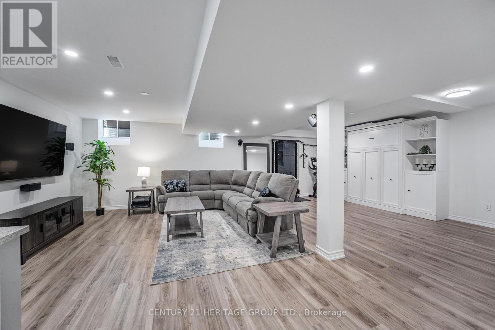 95 Rogers Trail, Bradford West Gwillimbury, Ontario  L3Z 2A5 - Photo 17 - N12146854