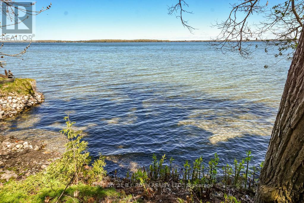 Property at 3931 MENOKE BEACH ROAD image 4