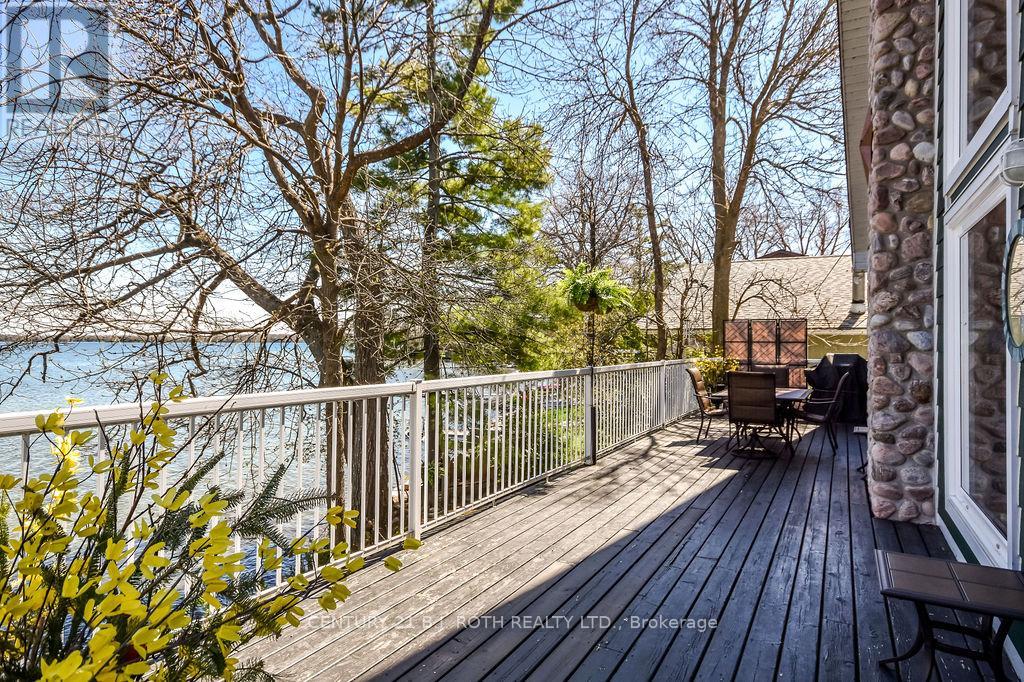 Property at 3931 MENOKE BEACH ROAD image 5