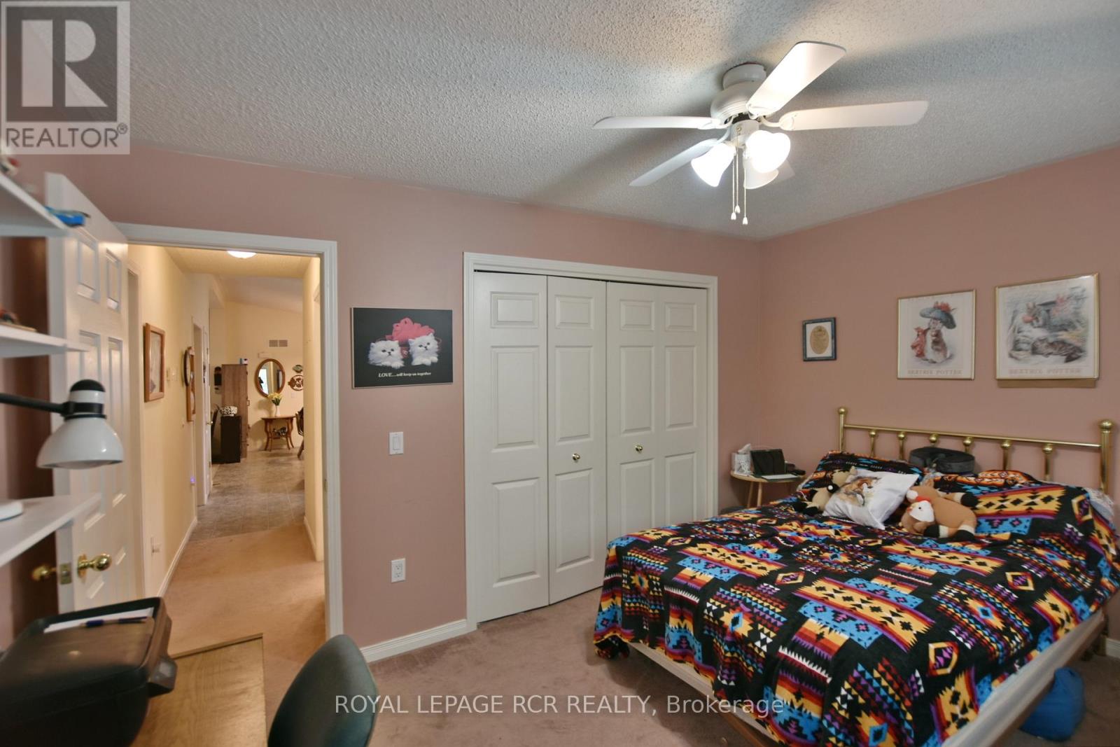 9 Indiana Avenue, Wasaga Beach, Ontario  L0L 2P0 - Photo 19 - S12146740