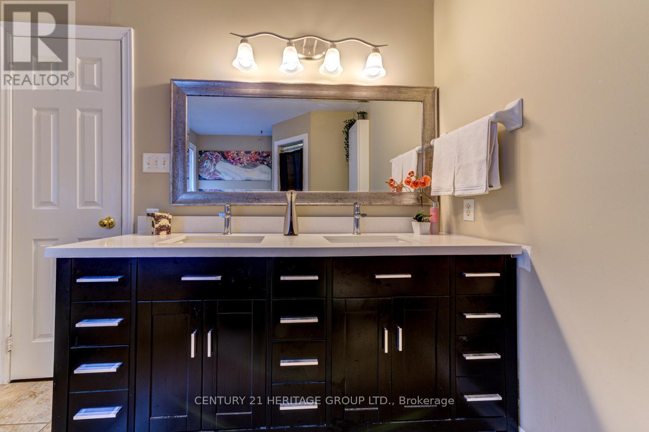 5 Northview Crescent, Barrie, Ontario  L4N 9T3 - Photo 34 - S12146795
