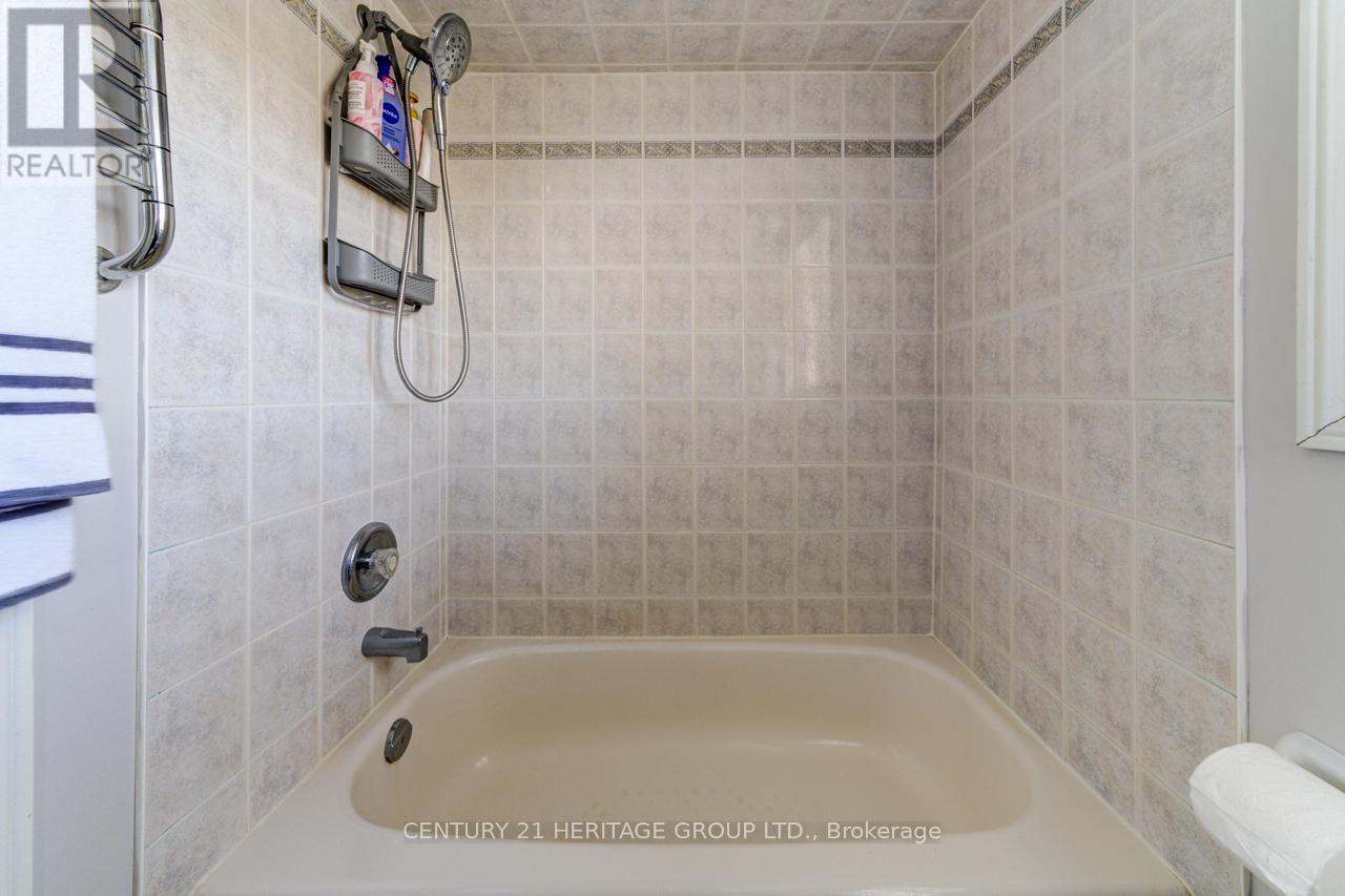 5 Northview Crescent, Barrie, Ontario  L4N 9T3 - Photo 36 - S12146795