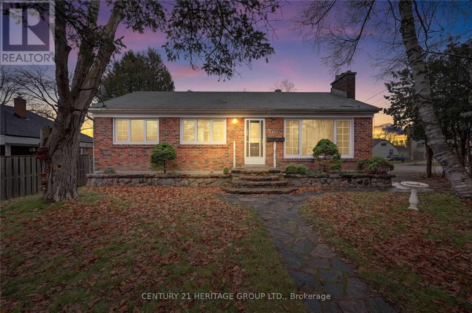 36 ARGYLE AVENUE, orillia, Ontario