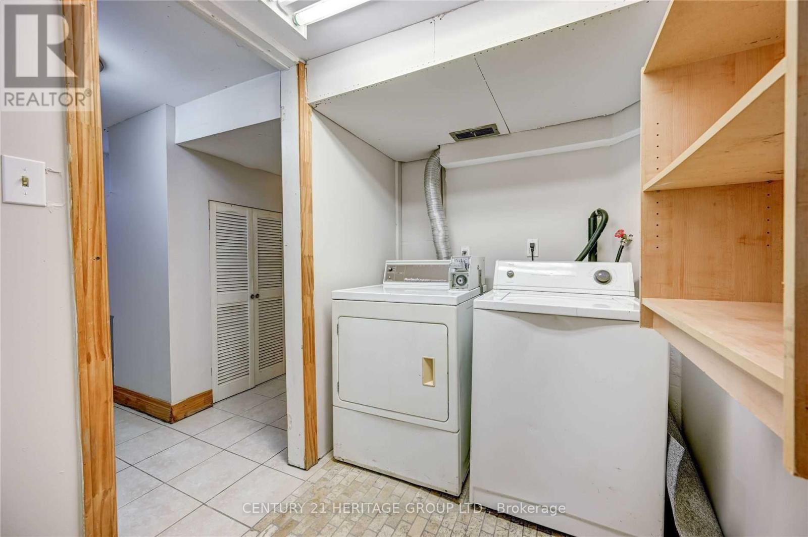 36 Argyle Avenue, Orillia, Ontario  L3V 2V6 - Photo 13 - S12146882