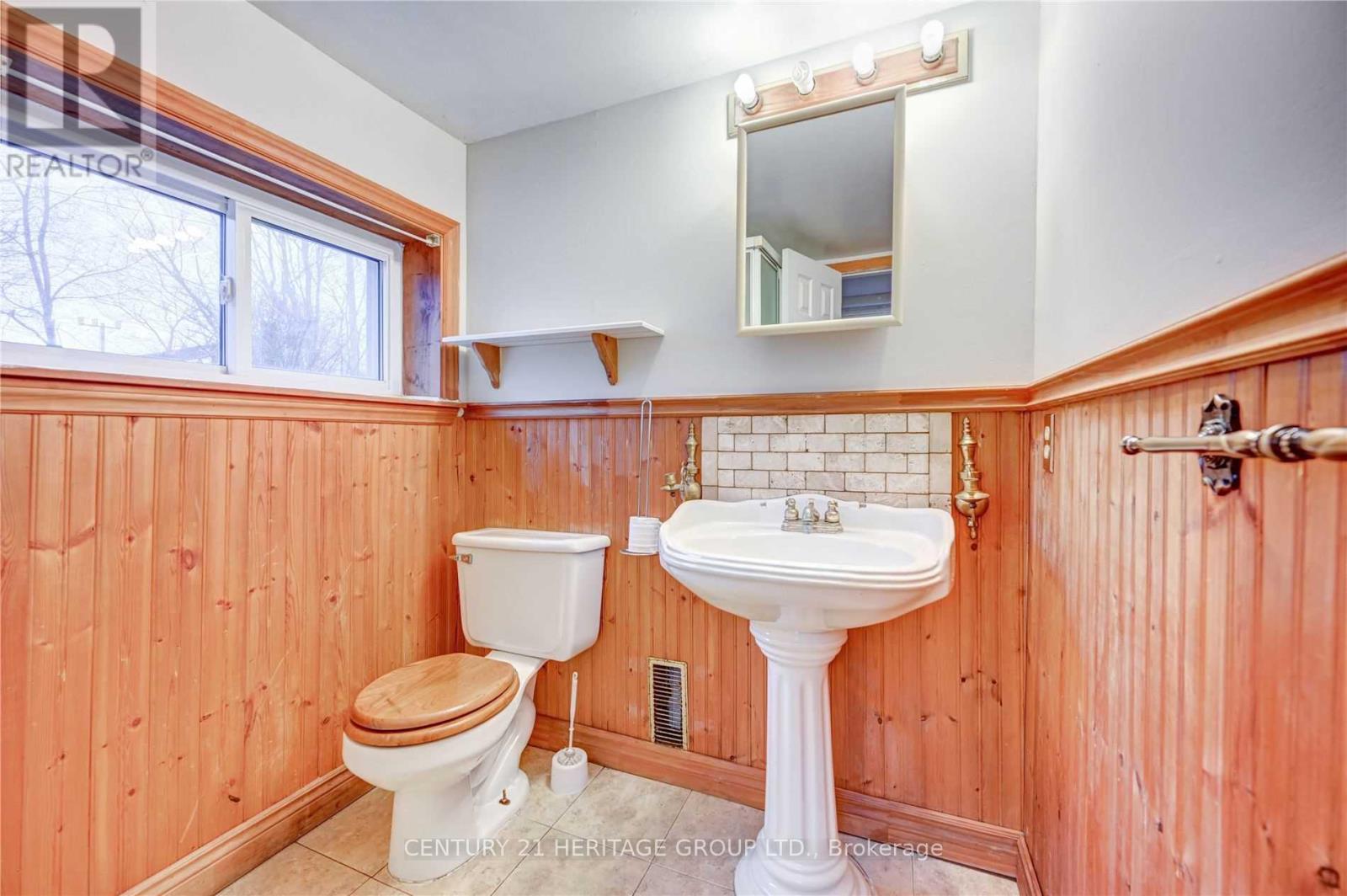 36 Argyle Avenue, Orillia, Ontario  L3V 2V6 - Photo 21 - S12146882