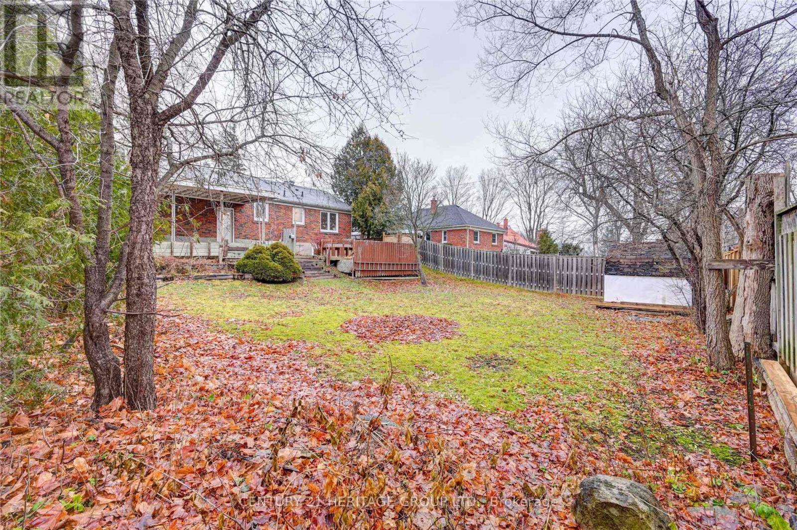 36 Argyle Avenue, Orillia, Ontario  L3V 2V6 - Photo 24 - S12146882