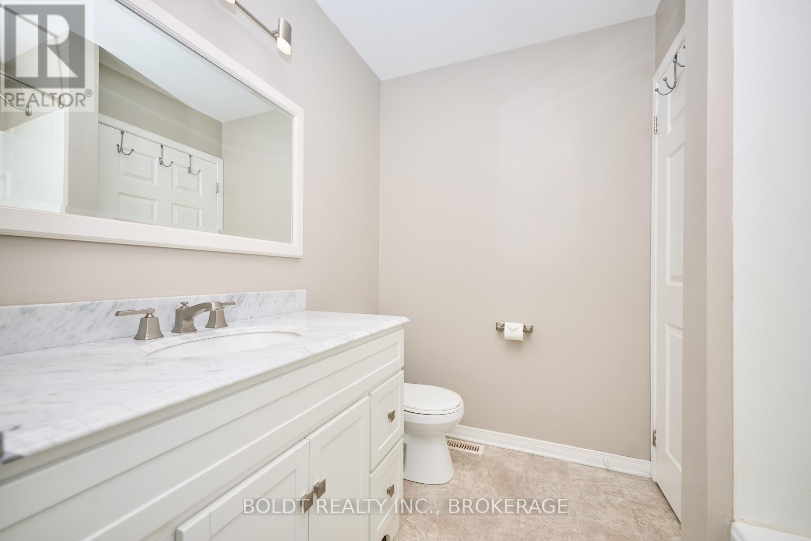 184 Dorothy Street, St. Catharines, Ontario  L2N 7R4 - Photo 21 - X12146993