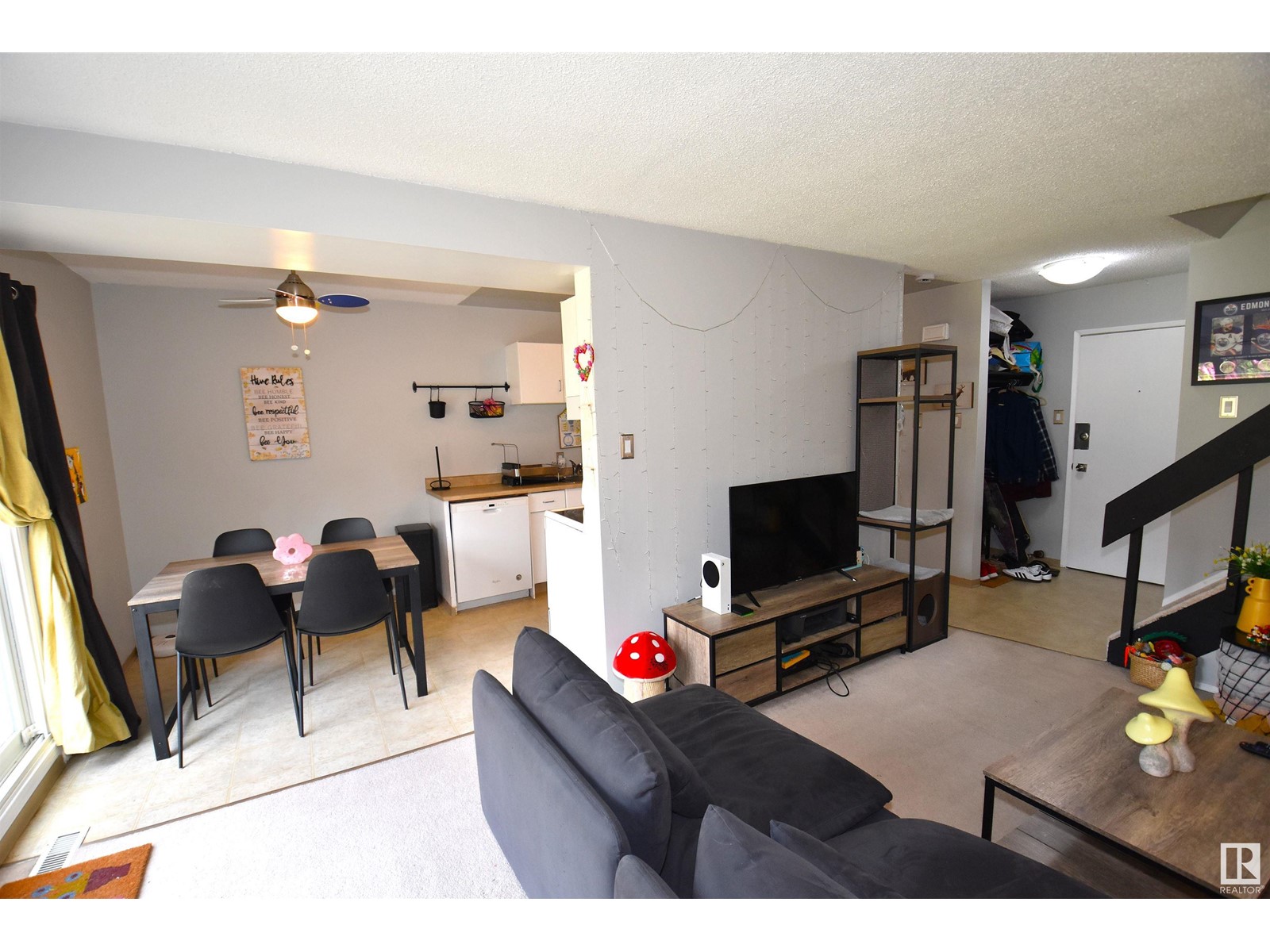 Property at #B 16425 89 AV NW image 2