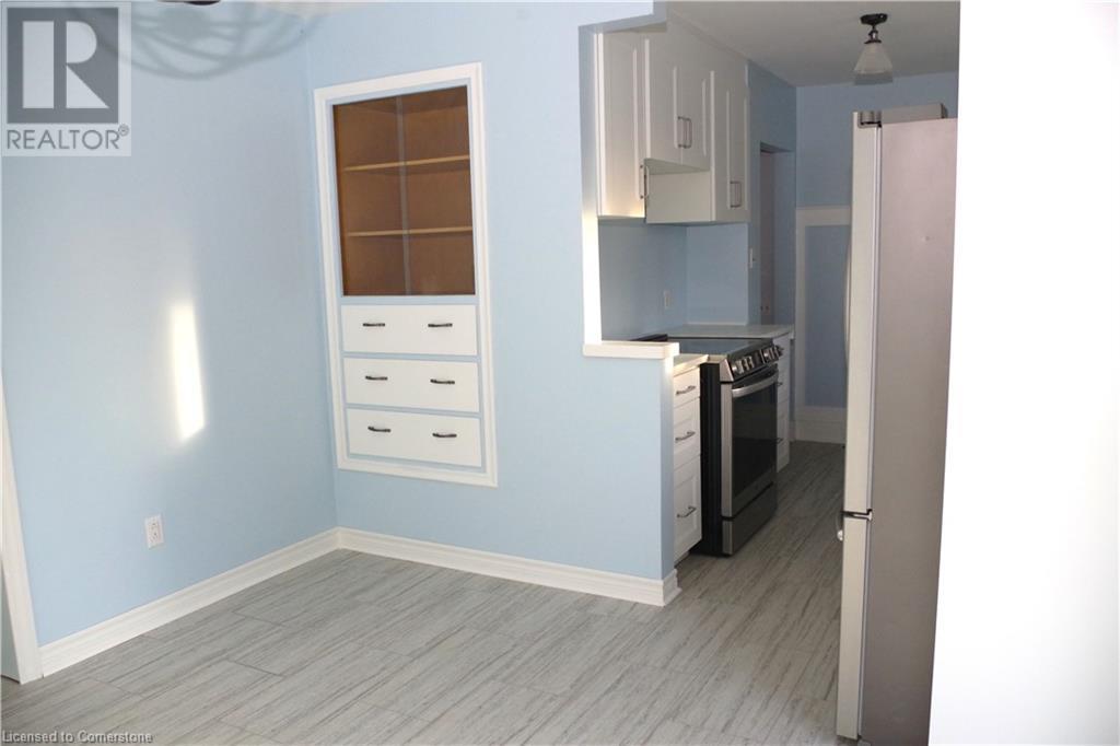 425 Wellington Street E, Mount Forest, Ontario  N0G 2L2 - Photo 14 - 40727392