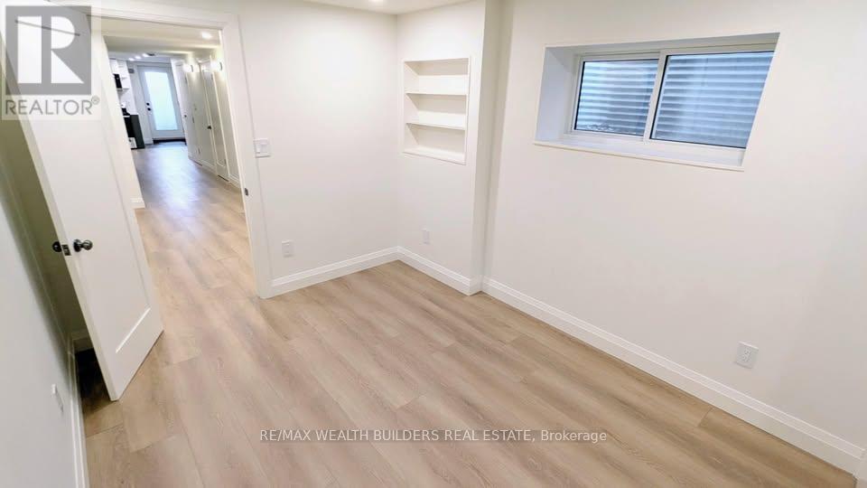 Lower - 130 Symington Avenue, Toronto, Ontario  M6P 3W4 - Photo 10 - W12146747