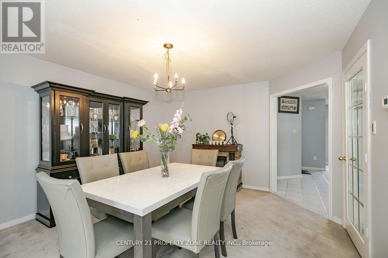151 Mountainash Road, Brampton (Sandringham-Wellington), Ontario  L6R 1J1 - Photo 10 - W12146880