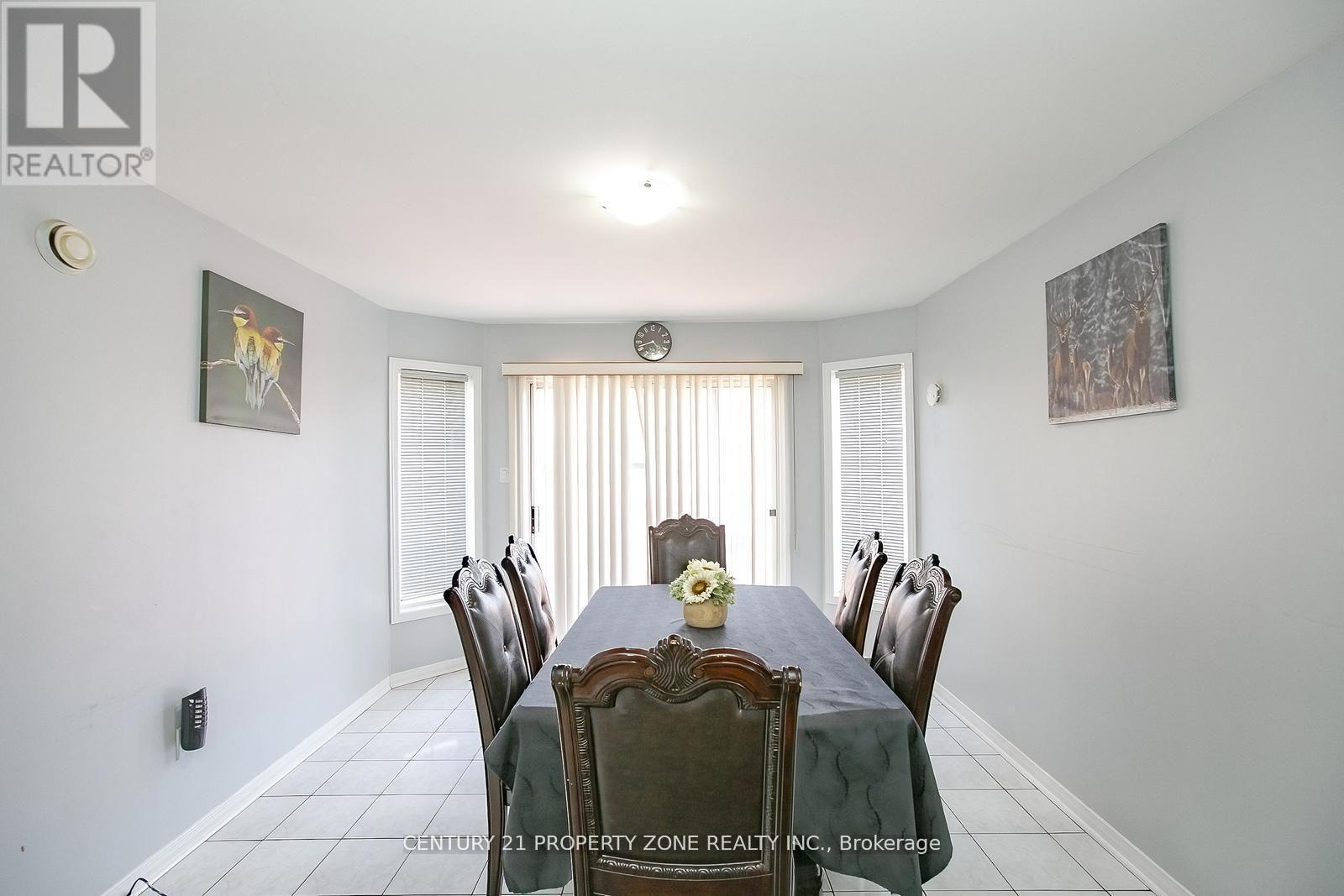 151 Mountainash Road, Brampton (Sandringham-Wellington), Ontario  L6R 1J1 - Photo 16 - W12146880