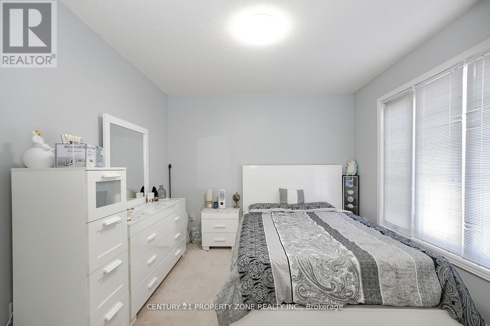 151 Mountainash Road, Brampton (Sandringham-Wellington), Ontario  L6R 1J1 - Photo 18 - W12146880