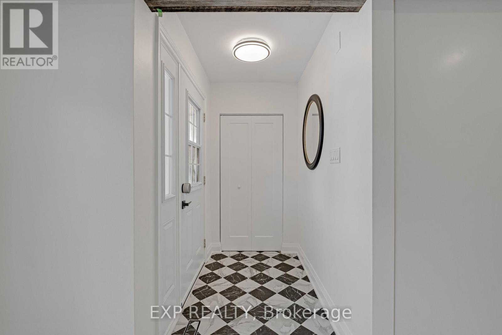 Property at 1575 LEWISHAM DRIVE image 4