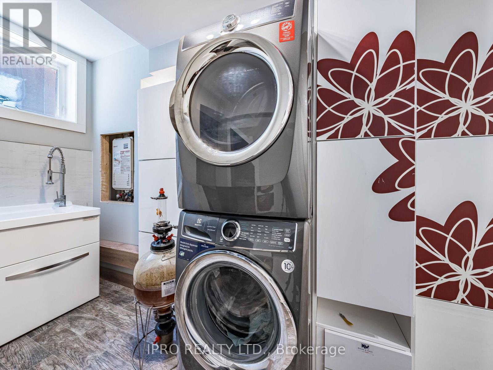 880 6th Street, Mississauga, Ontario  L5E 1N6 - Photo 46 - W12146907