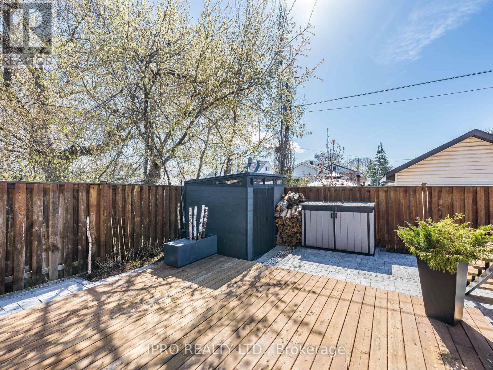 880 6th Street, Mississauga, Ontario  L5E 1N6 - Photo 49 - W12146907