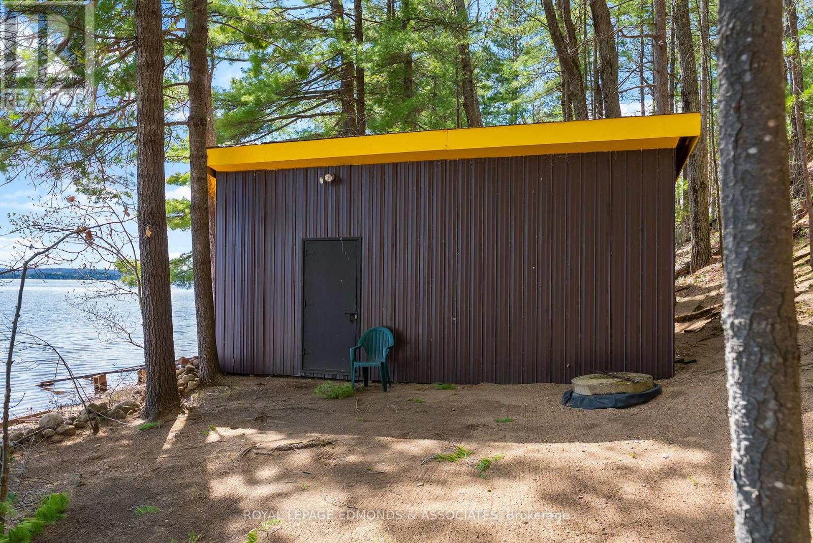 643 Pine Point Lane, Killaloe, Ontario  K0J 2J0 - Photo 31 - X12044707