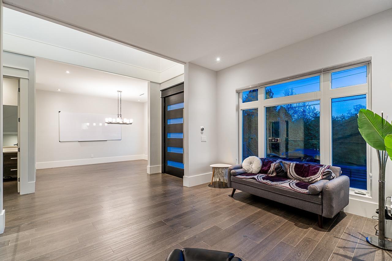 Property at 13365 57 AVENUE image 3