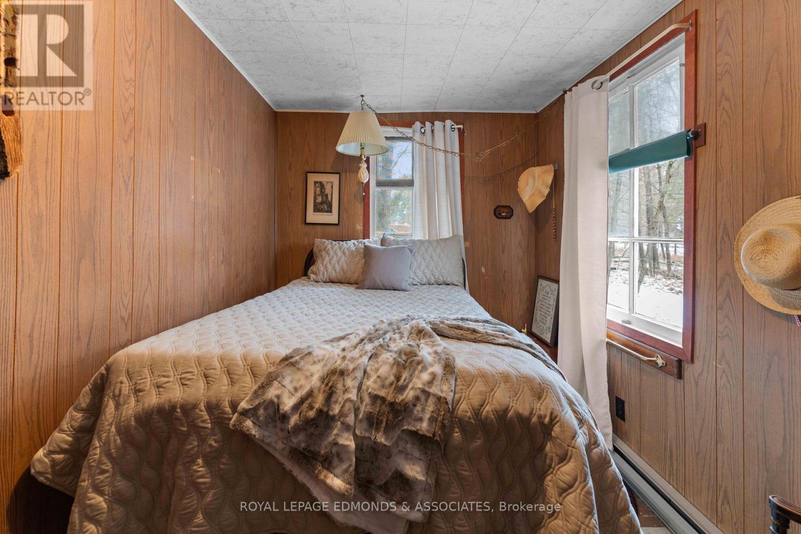 643 Pine Point Lane, Killaloe, Ontario  K0J 2J0 - Photo 22 - X12044707