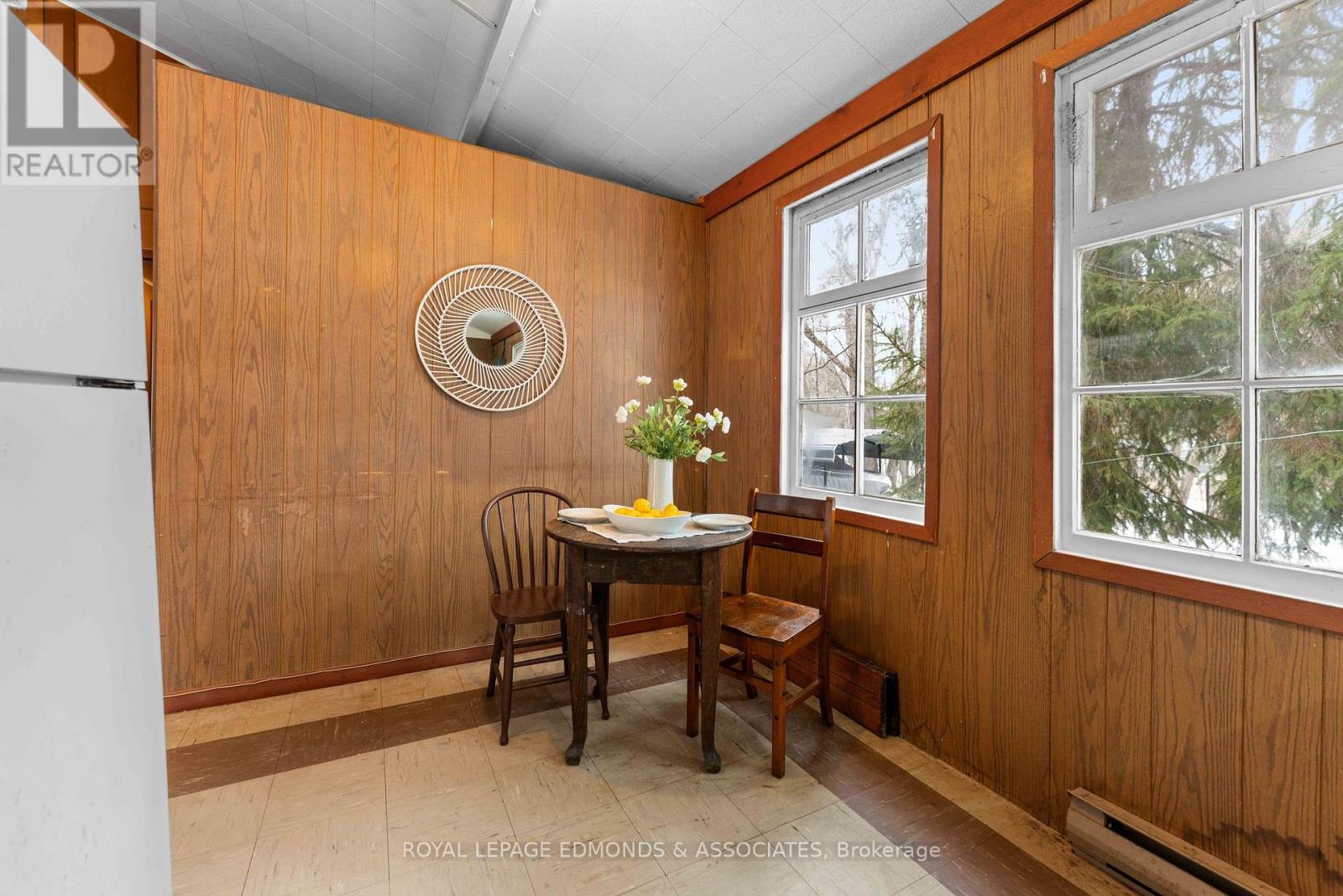 643 Pine Point Lane, Killaloe, Ontario  K0J 2J0 - Photo 13 - X12044707