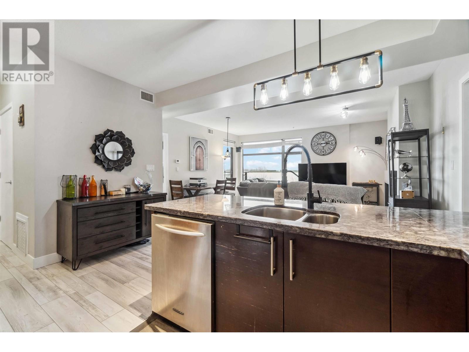 14300 Riverport Way, Richmond, British Columbia  V6W 0A4 - Photo 4 - R3002602
