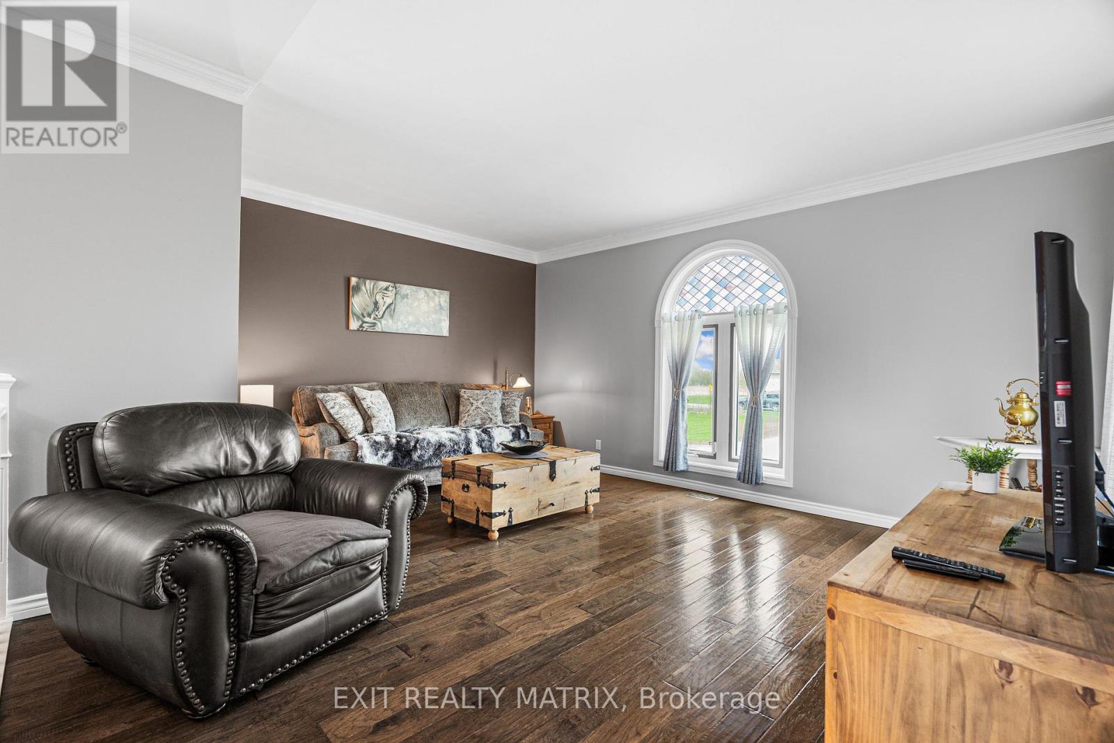 211 Ford Road, Montague, Ontario  K7A 4S4 - Photo 7 - X12146999