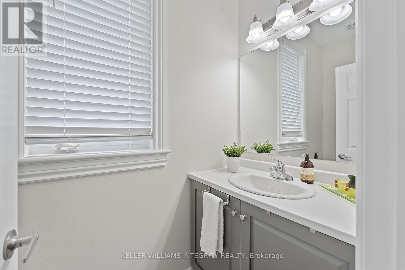 Property at 296 BERT HALL STREET image 5